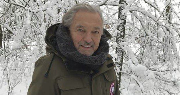 Karel Gott byl "sněhem zavátý"