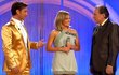 Gottovi němečtí kolegové a přátelé Helene Fischer a Florian Silbereisen drží zpěvákovi palce. Gottovi němečtí kolegové a přátelé Helene Fischer a Florian Silbereisen drží zpěvákovi palce.