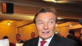 Karel Gott slaví narozeniny: Videa z megapárty!