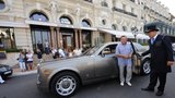 Luxusní dovolená Gotta: Hazard, limuzíny a soukromé letadlo