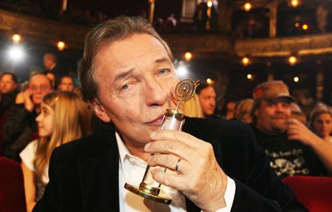 Velký kvíz o Karlu Gottovi: Víte, jaké bylo jeho pravé jméno?!