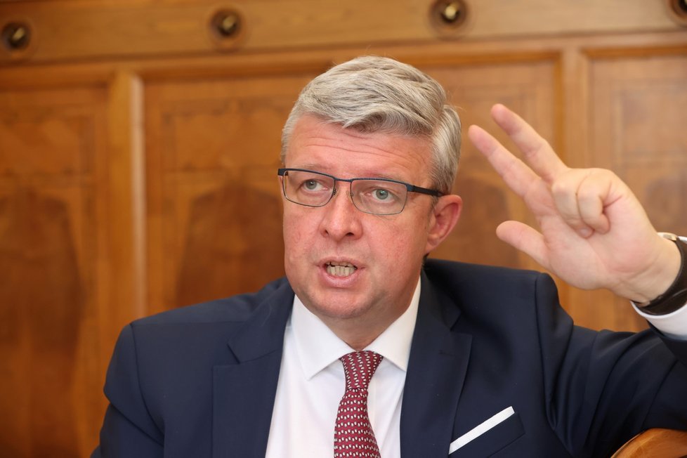 Ministr průmyslu a obchodu a dopravy Karel Havlíček (za ANO) při rozhovoru pro Blesk
