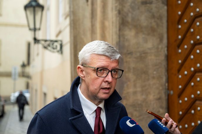 Karel Havlíček (ANO) při příchodu na jednání ANO s SPD a Motoristy (11.11.2025) Karel Havlíček (ANO) při příchodu na jednání ANO s SPD a Motoristy (11.11.2025)