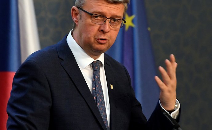 Ministr průmyslu a obchodu Karel Havlíček vystoupil 18. listopadu 2019 v Praze na tiskové konferenci po zasedání Rady hospodářské a sociální dohody ČR. Ministr průmyslu a obchodu Karel Havlíček vystoupil 18. listopadu 2019 v Praze na tiskové konferenci po zasedání Rady hospodářské a sociální dohody ČR.