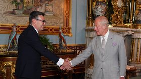 Král Karel III. jmenoval Andyho Burnhama britským premiérem (20.7.2026)
