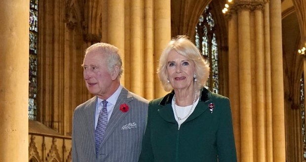 Král Karel III. a Camilla navštívili město York.