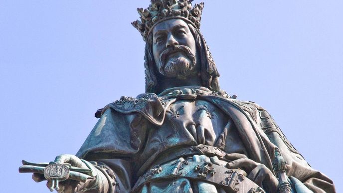 karel IV., zřejmě nejslavnější Lucemburk. Po meči.