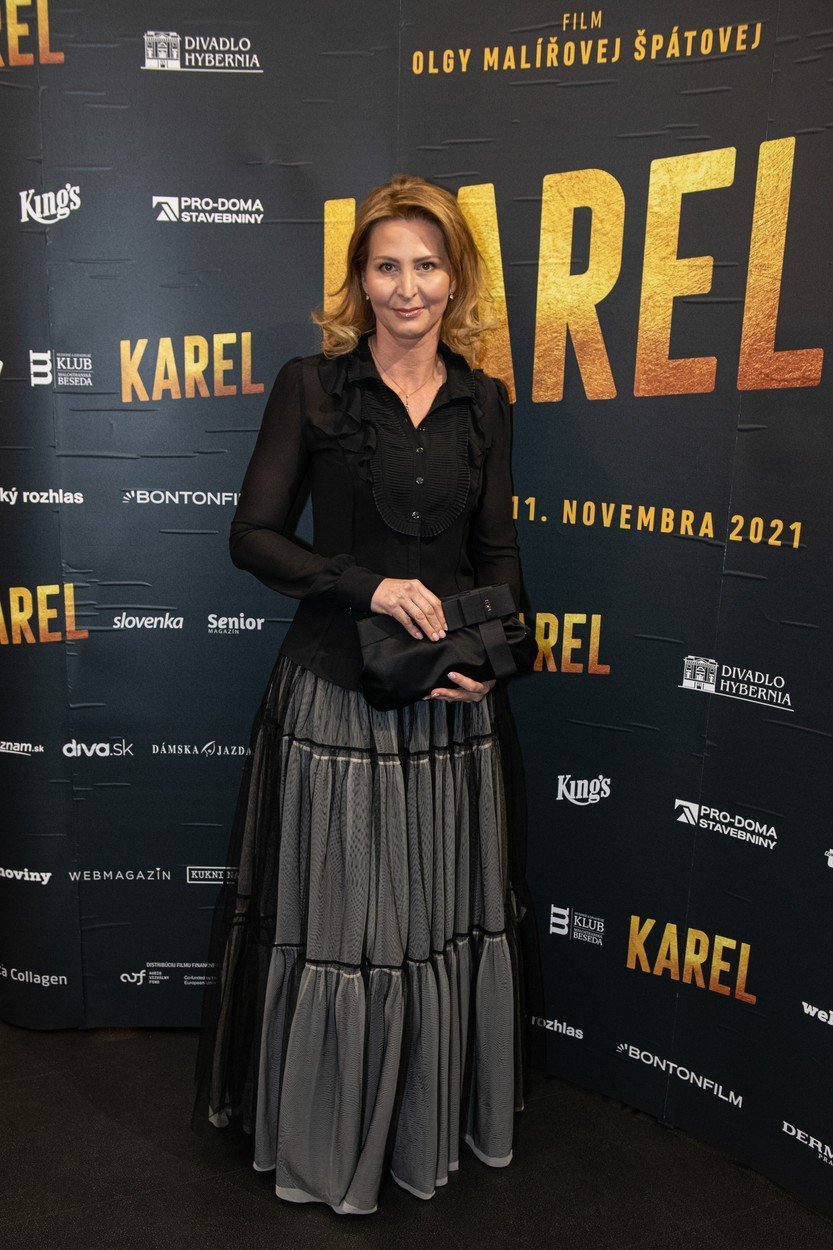 Vdova Ivana Gottová na slovenské premiéře filmu Karel.