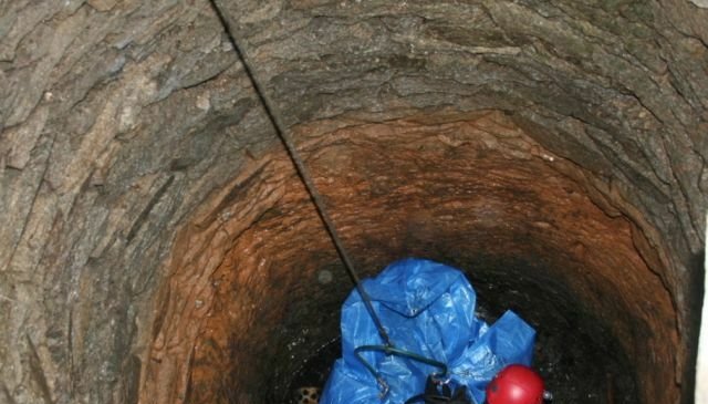 Studna, kde bylo objeveno tělo