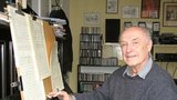 Zemřel publicista a hudební skladatel Karel Janovický: Před politickým procesem utekl do Anglie