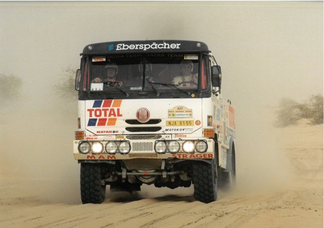 Ve věku 72 let zemřel šestinásobný vítěz kategorie kamionů na Rallye Dakar Karel Loprais.