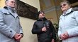 Přitomni byli starosta města Jan Rejman, synovec a rovněž automobilový závodník Aleš Loprais a manželka Karla Lopraise Danuše Přitomni byli starosta města Jan Rejman, synovec a rovněž automobilový závodník Aleš Loprais a manželka Karla Lopraise Danuše