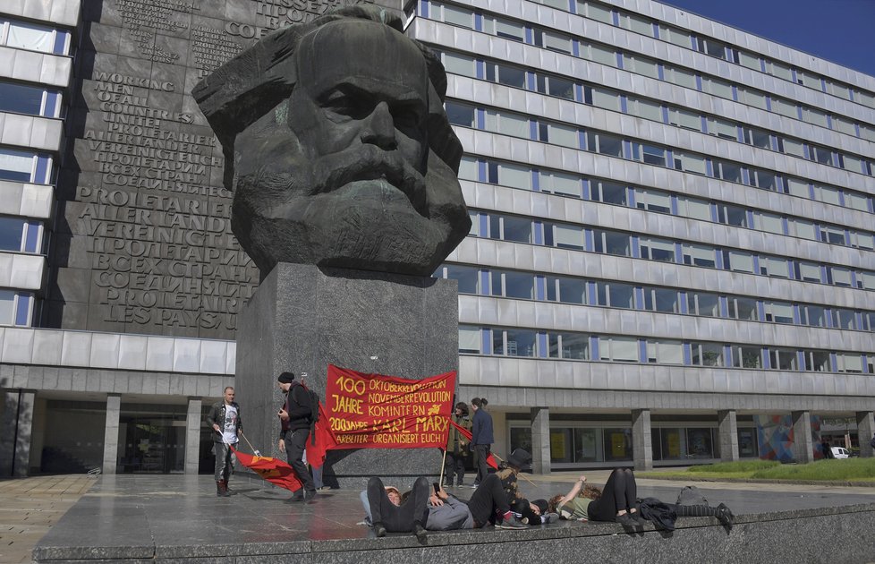 Po celém světě probíhají oslavy výročí narození filozofa Karla Marxe