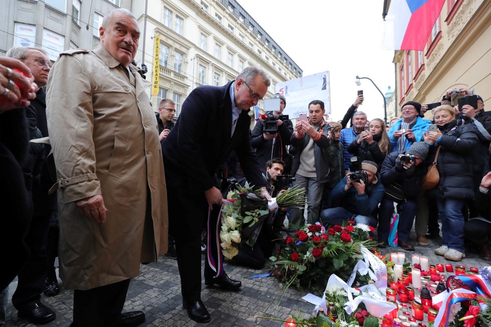 Karel Schwarzenberg a Miroslav Kalousek na Národní třídě