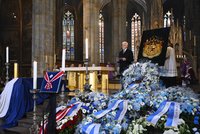VIDEA z pohřbu Schwarzenberga: Miloval svoji vlast a bude této zemi chybět, říkal Pavel