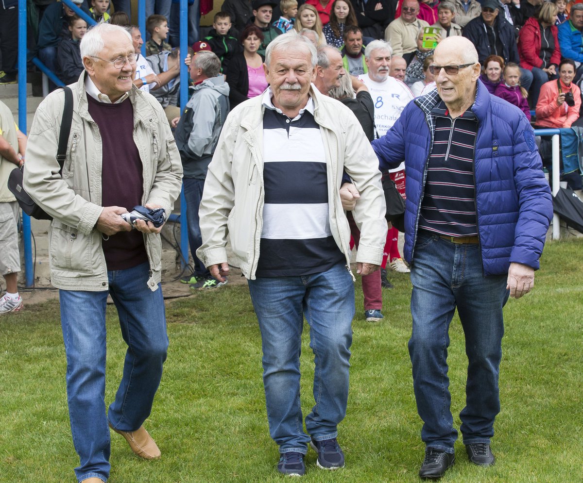 Karel Štědrý na 700. zápase fotbalové Amfory začátkem září.