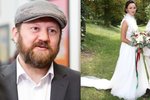 Herec Karel Zima se oženil: Romantický obřad pod širým nebem!