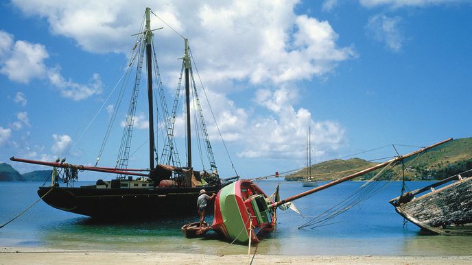 Karibské zapadákovy: Vítejte na ostrovech Bequia, Barbuda, Canouan a souostroví Bahía