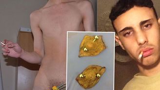 Divné! Muž si uřízl bradavky a pupík a vyrobil si z nich šperky Divné! Muž si uřízl bradavky a pupík a vyrobil si z nich šperky