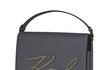 Ikonická šedá kabelka s podpisem Karla Lagerfelda z podkolekce Signature, cena: 13 599 Kč