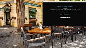 Na webové stránky Karlínské pivnice někdo zaútočil. Hraje z nich islámská modlitba.