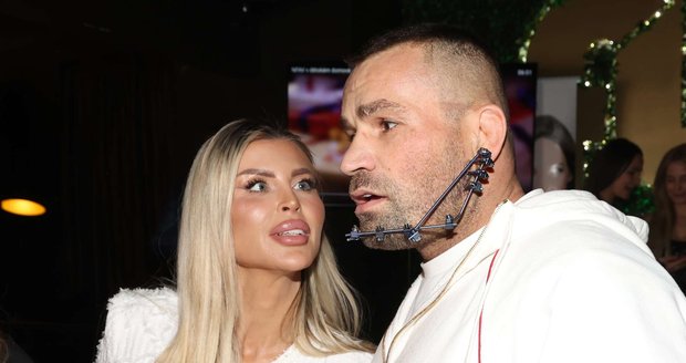 Karlos Vémola y Lelou Karlos Vémola y Lelou