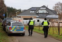 Drama den před Vánocemi: U Vémoly zasahovala policie!
