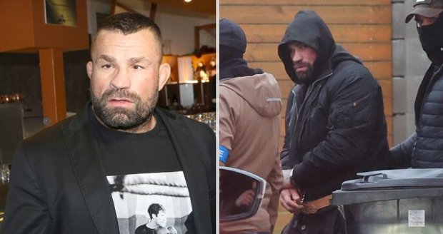 Vémola se ozval z basy