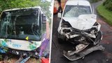 Děsivá nehoda autobusu u Karlových Varů: Střet s autem a náraz do stromu