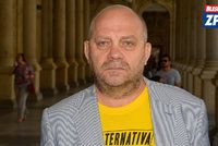 Kotek z Alternativy: S komunisty se nebavím, ale kolegyně si vážím