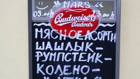 Z Karlových Varů zmizí nápisy v ruském jazyce!