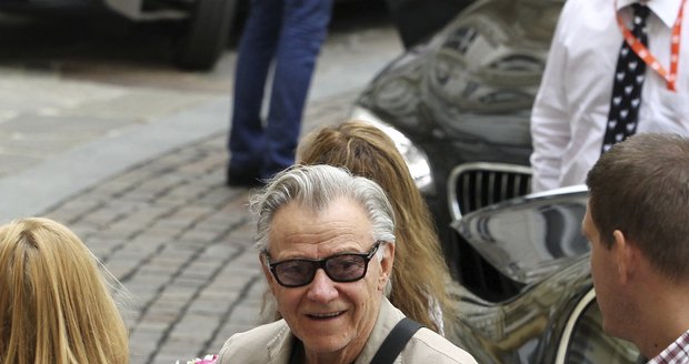 Další americká hvězdda ve Varech: Na festival přicestoval Harvey Keitel