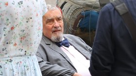 Karel Schwarzenberg na filmovém festivalu v Karlových Varech.