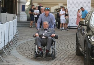 Karel Schwarzenberg na filmovém festivalu v Karlových Varech.