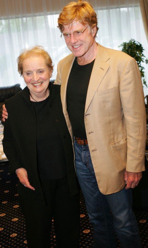 2005 - Robert Redford a Madeleine Albright