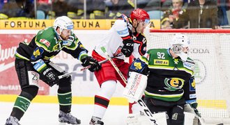 SESTŘIH: Karlovy Vary zůstávají poslední, Hradec je doma porazil 3:1