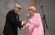 Jiří Bartoška a Daniela Kolářová. Slavnostní zakončení 57. ročníku Mezinárodního filmového festivalu Karlovy Vary