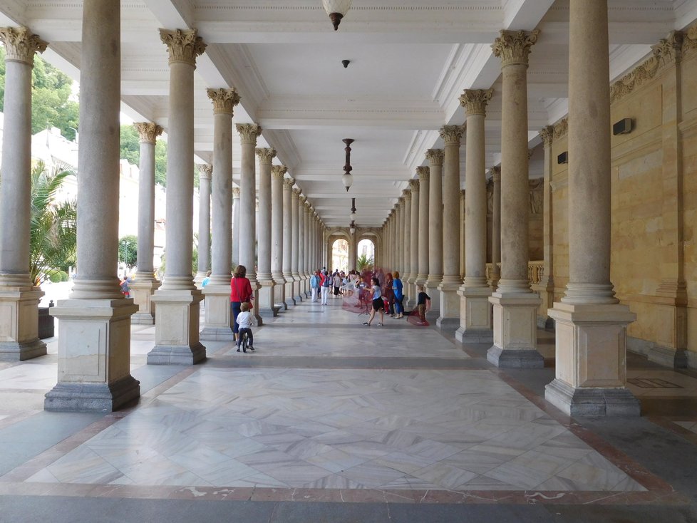 Karlovy Vary vlastní z poloviny bývalí občané SSSR.