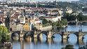 Až do 19. století byl Karlův most jediným mostem přes Vltavu v Praze. Podle architektů z Loxia je většina pražských mostů v žalostném stavu, a to nejenom po technické stránce. Především podle nich nefungují městotvorně. Až do 19. století byl Karlův most jediným mostem přes Vltavu v Praze. Podle architektů z Loxia je většina pražských mostů v žalostném stavu, a to nejenom po technické stránce. Především podle nich nefungují městotvorně.