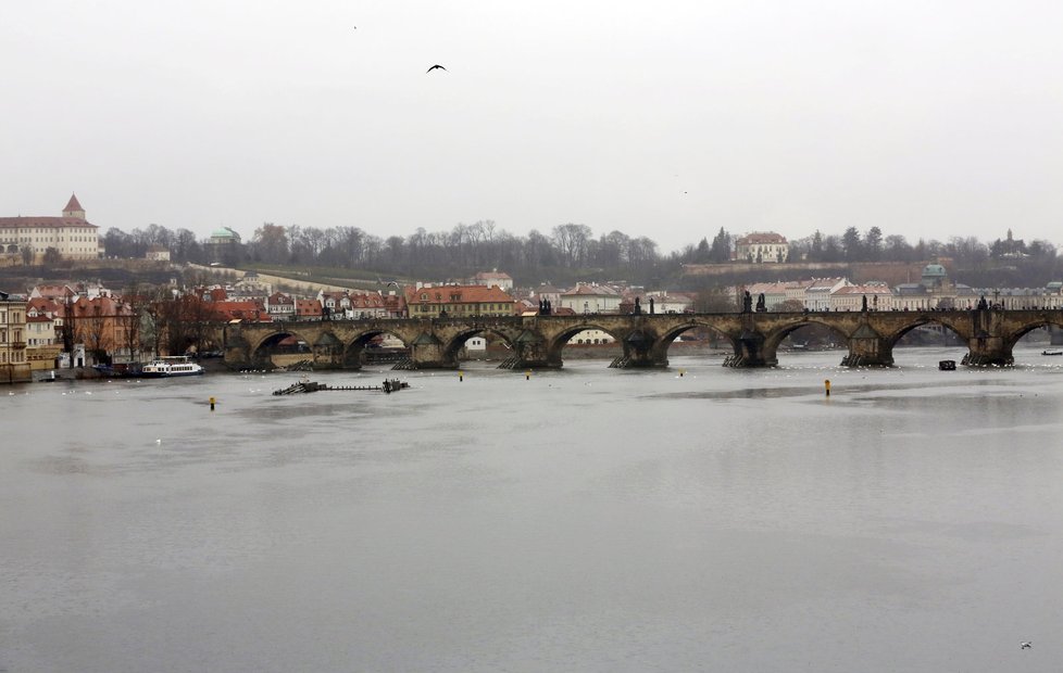 KARLŮV MOST