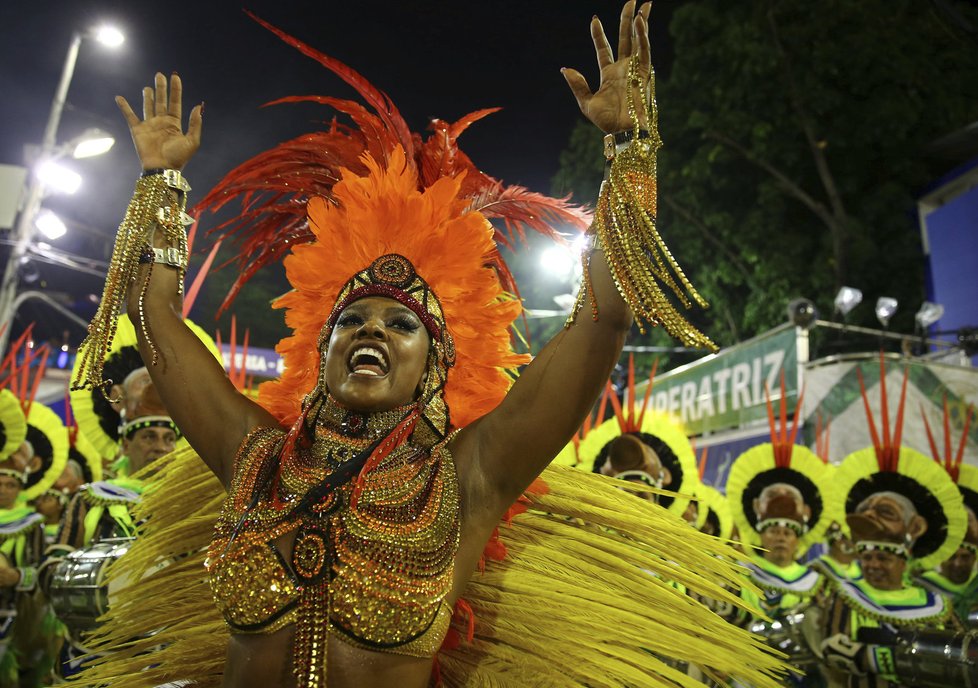 Tradiční karneval v brazilském Riu de Janeiro