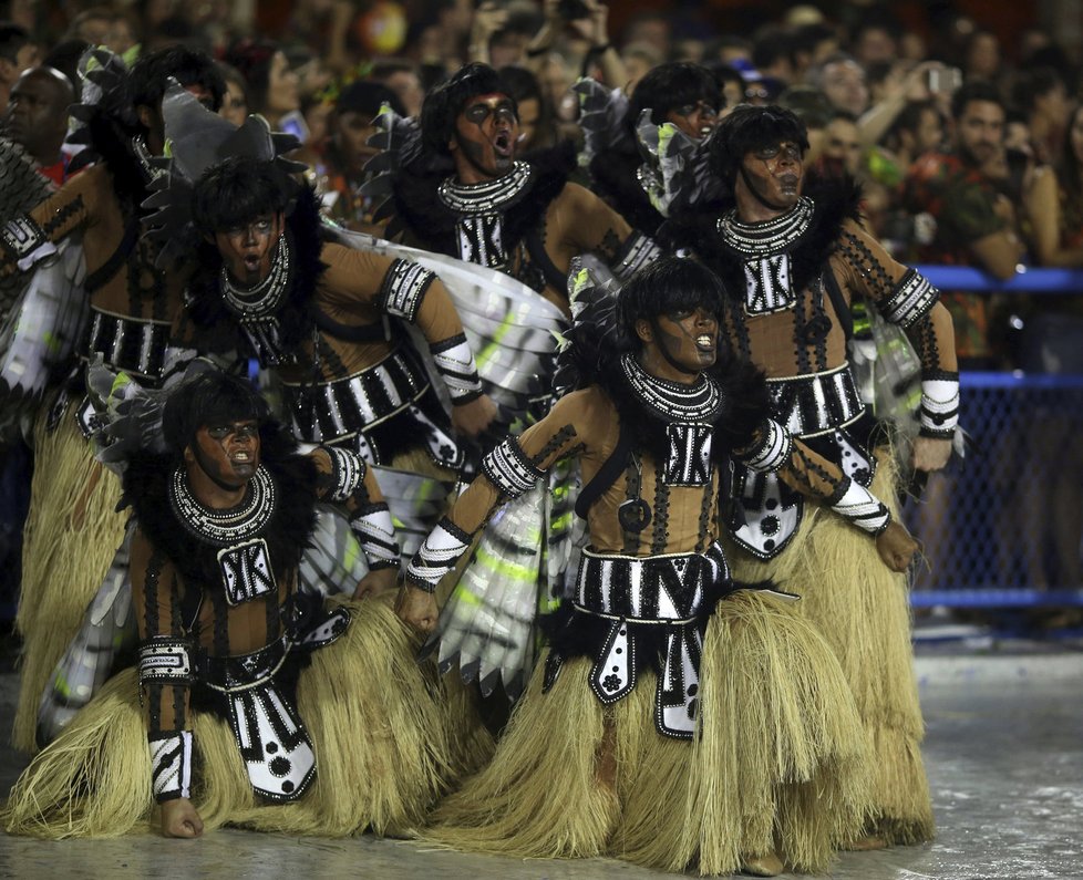 Tradiční karneval v brazilském Riu de Janeiro