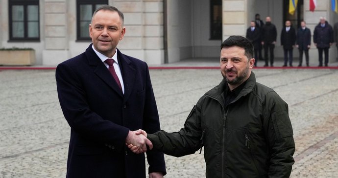 Polský prezident Karol Nawrocki a ukrajinský prezident Volodymyr Zelenskyj.