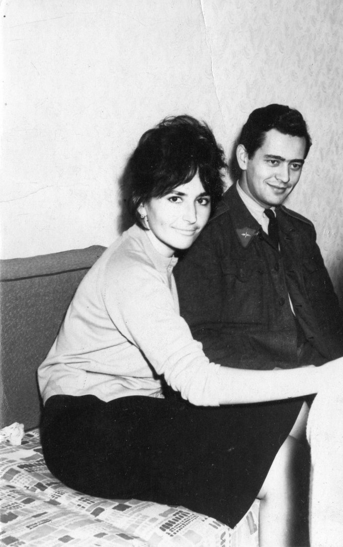 Karol byl s Evou ženat téměř 52 let. Brali se 30. prosince 1962 po rok a půl trvající známosti.