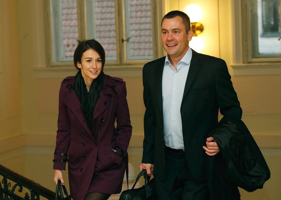 Advokáti lobbisty Iva Rittiga Karolína Babáková a David Michal byli stíháni v souvislosti s poskytováním právních služeb pražskému dopravnímu podniku.