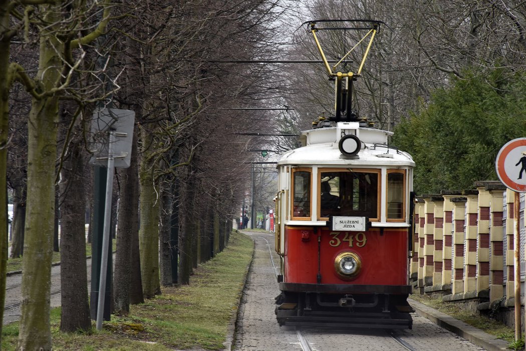 Jak se žije řidičce historických tramvají 