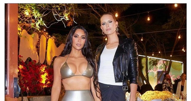 Karolína Kurková na akci Kim Kardashian