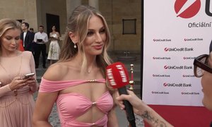 Misska Karolína Mališová: Rafinový model odhalil břicho! 