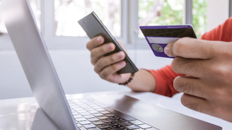 Virtuální platební karta pro nakupování on-line: udělá vám život jednodušší? 