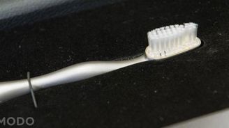 Nejdražší zubní kartáček na světě stojí přes 4000 dolarů